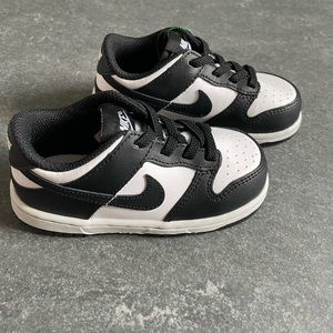 Nike toddler black and white low dunks, brand new